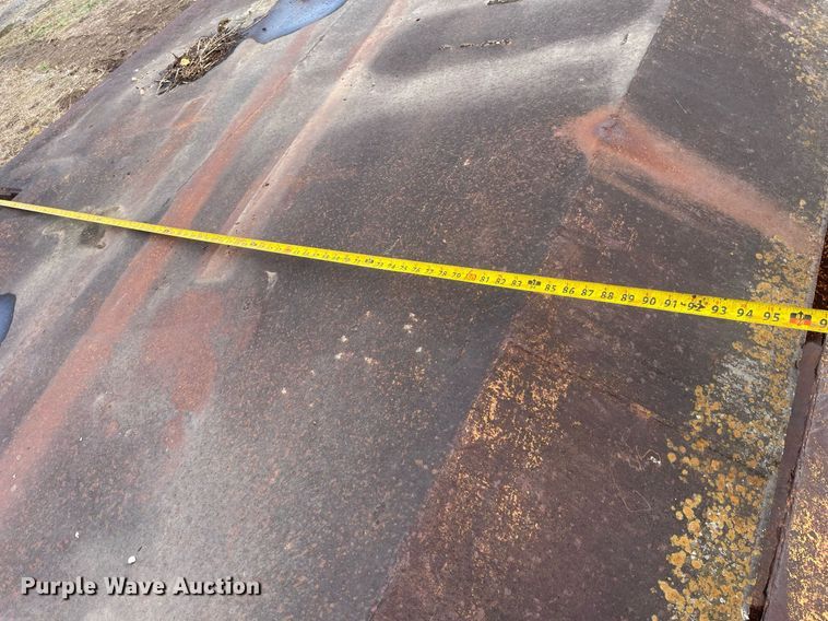 image for item JE9429 (2) trench boxes