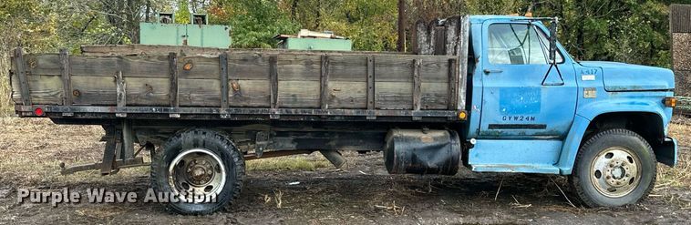 image for item JE9437 1979 Chevrolet C60  flatbed truck