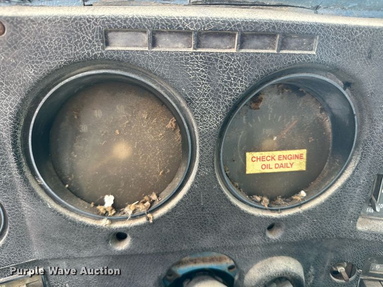 image for item JE9437 1979 Chevrolet C60  flatbed truck