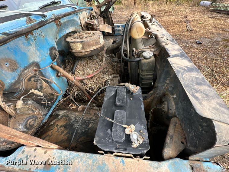 image for item JE9437 1979 Chevrolet C60  flatbed truck