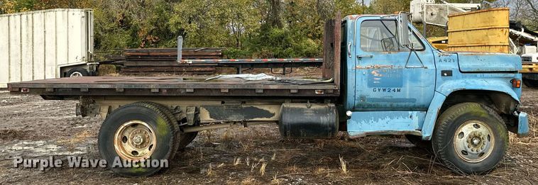 image for item JE9438 1980 Chevrolet C60  flatbed truck