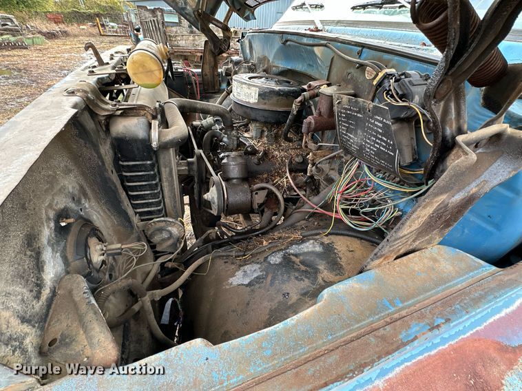 image for item JE9438 1980 Chevrolet C60  flatbed truck