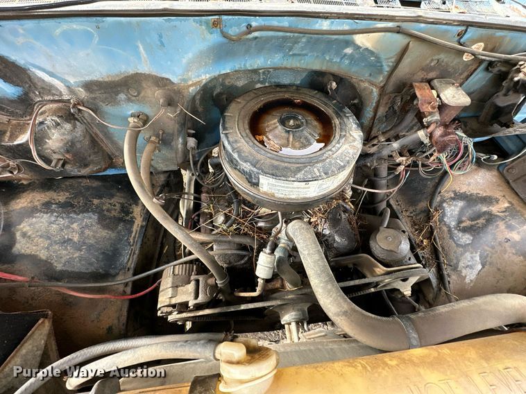 image for item JE9438 1980 Chevrolet C60  flatbed truck