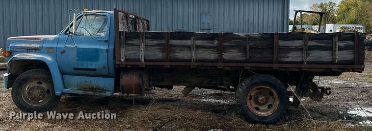 image for item JE9439 1979 Chevrolet C60  flatbed truck