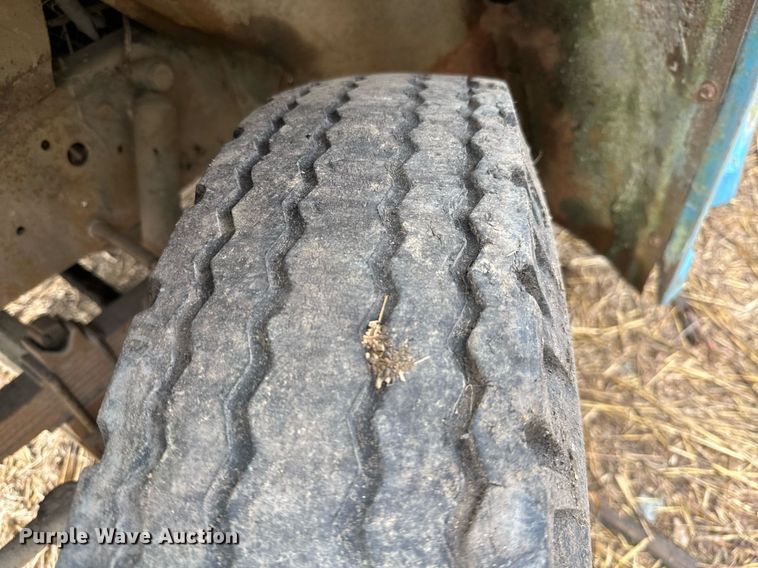 image for item JE9439 1979 Chevrolet C60  flatbed truck