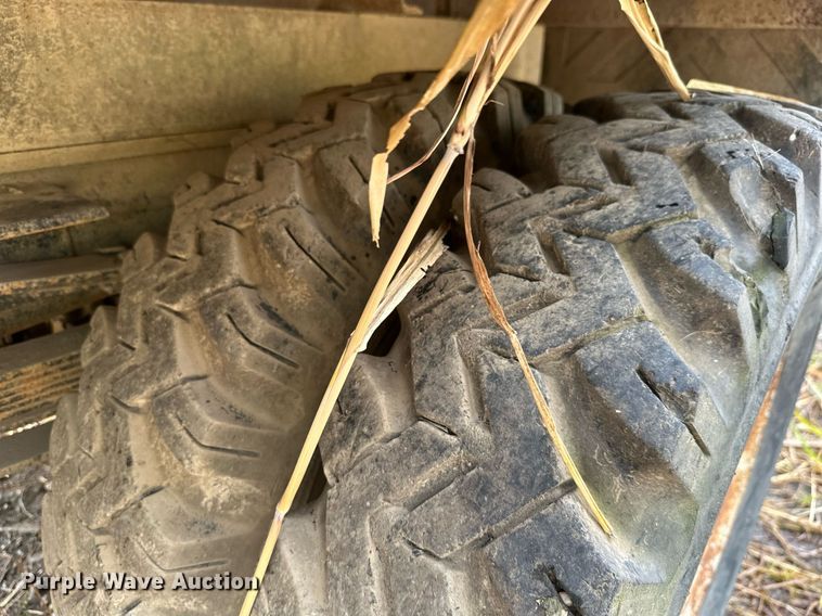 image for item JE9439 1979 Chevrolet C60  flatbed truck