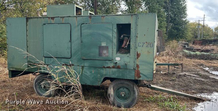 image for item JE9443 Sullair 750-DPO  air compressor