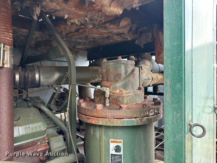 image for item JE9443 Sullair 750-DPO  air compressor