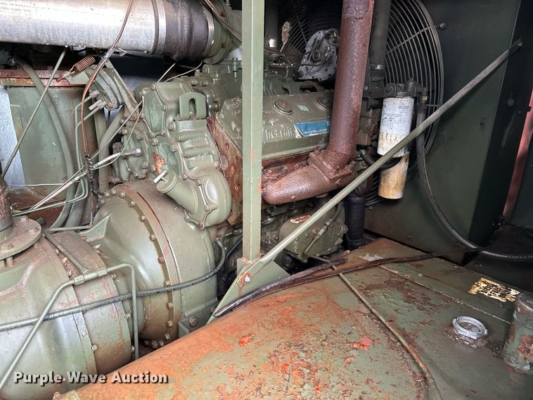 image for item JE9443 Sullair 750-DPO  air compressor