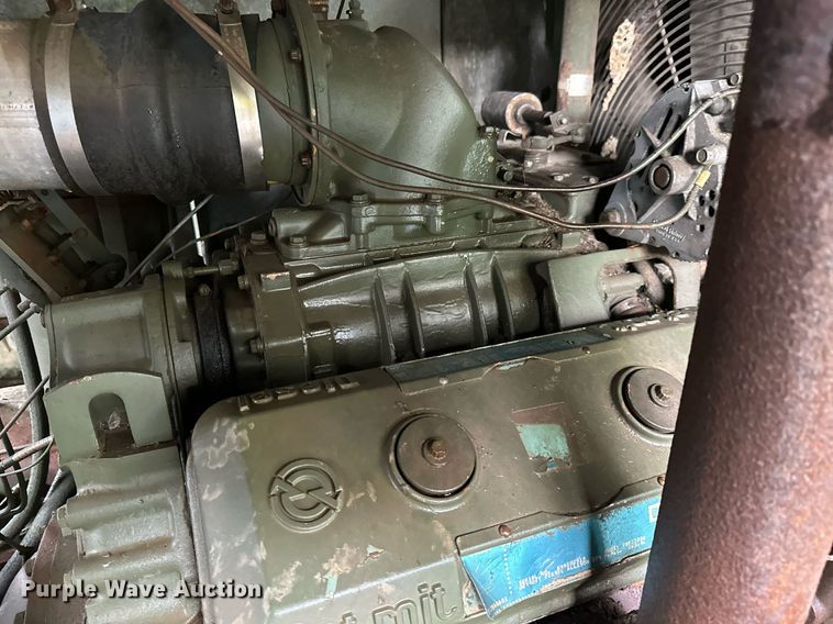 image for item JE9443 Sullair 750-DPO  air compressor