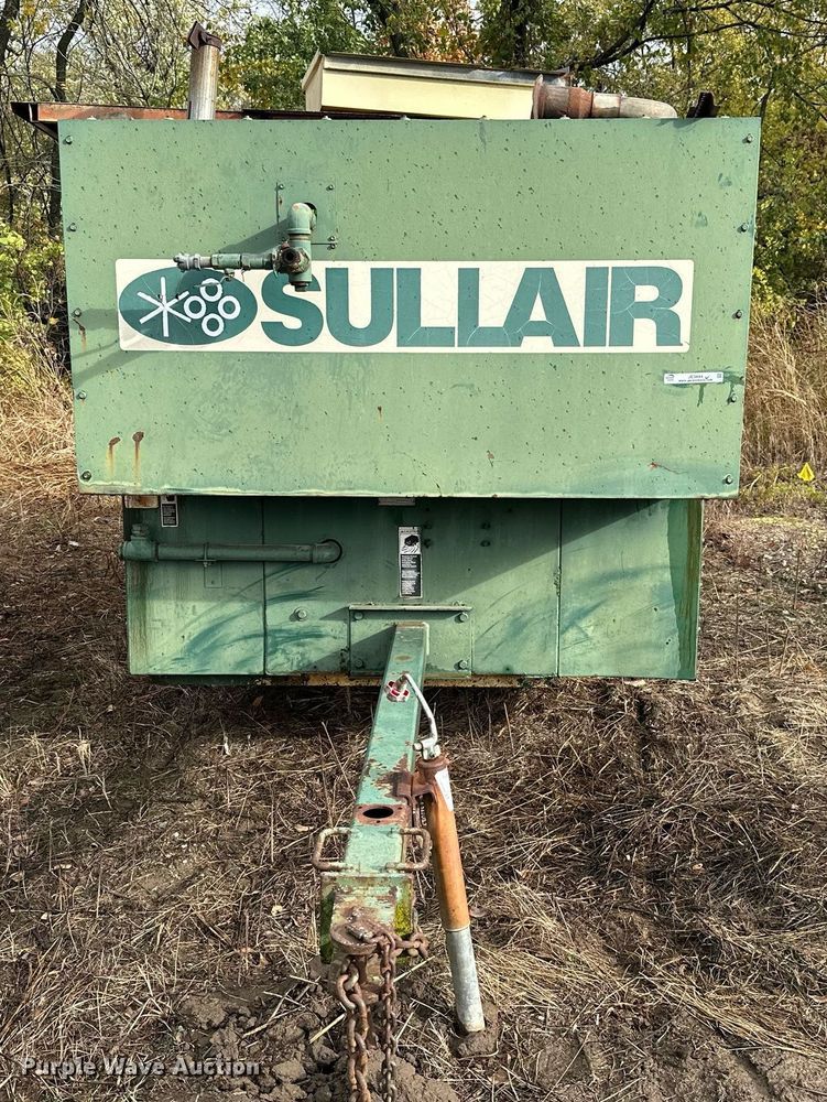 image for item JE9444 Sullair 300Q  air compressor