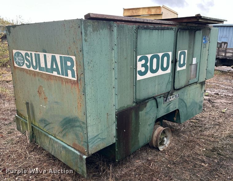 image for item JE9444 Sullair 300Q  air compressor