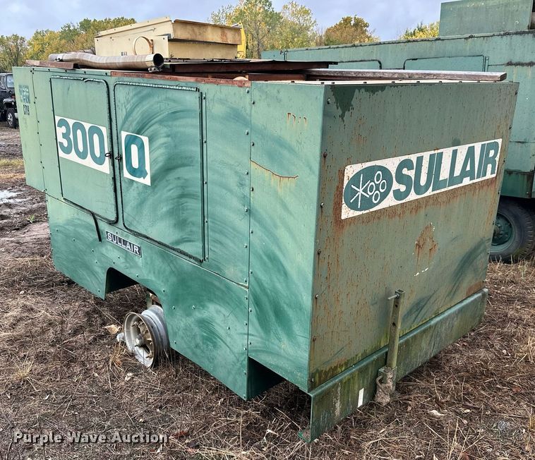 image for item JE9444 Sullair 300Q  air compressor