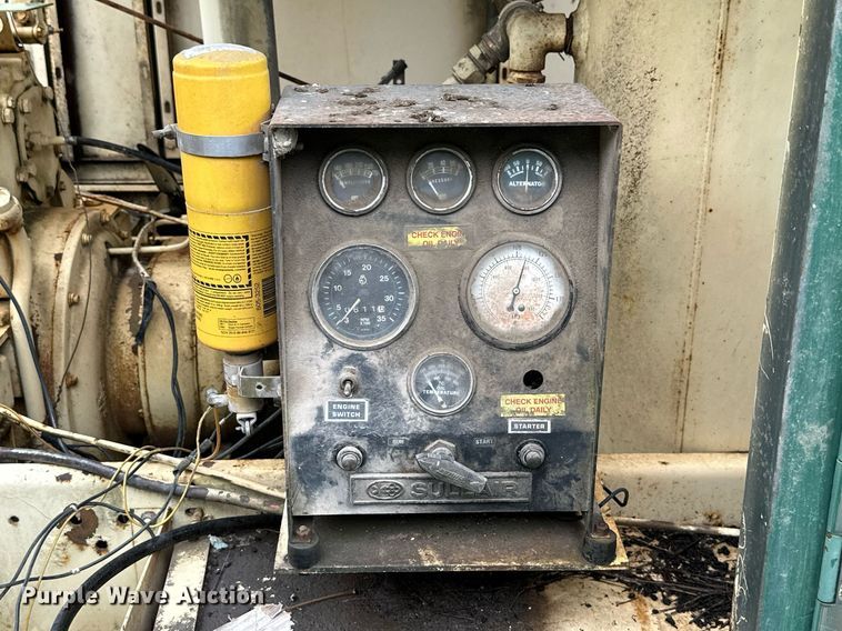 image for item JE9444 Sullair 300Q  air compressor