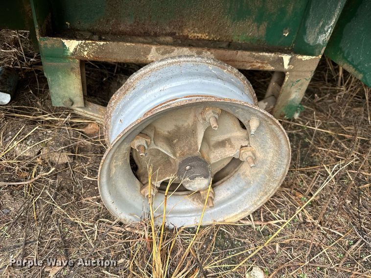 image for item JE9444 Sullair 300Q  air compressor