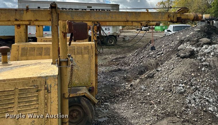 image for item JE9445 (3) Albert Equipment light plants