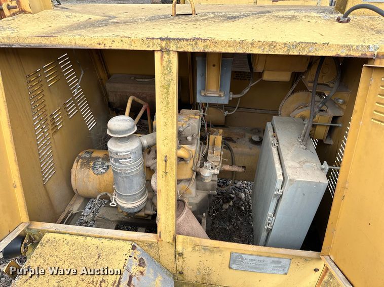 image for item JE9445 (3) Albert Equipment light plants