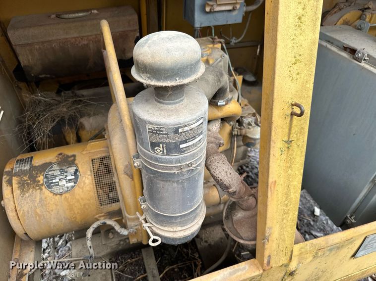 image for item JE9445 (3) Albert Equipment light plants