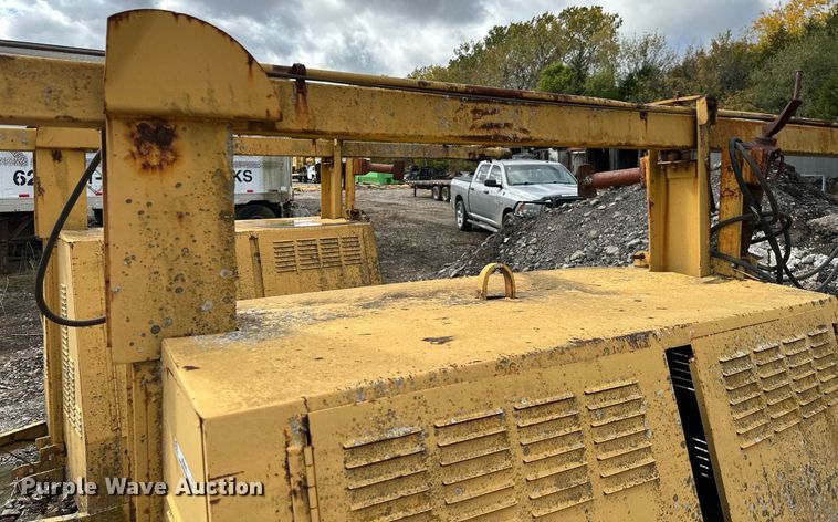 image for item JE9445 (3) Albert Equipment light plants