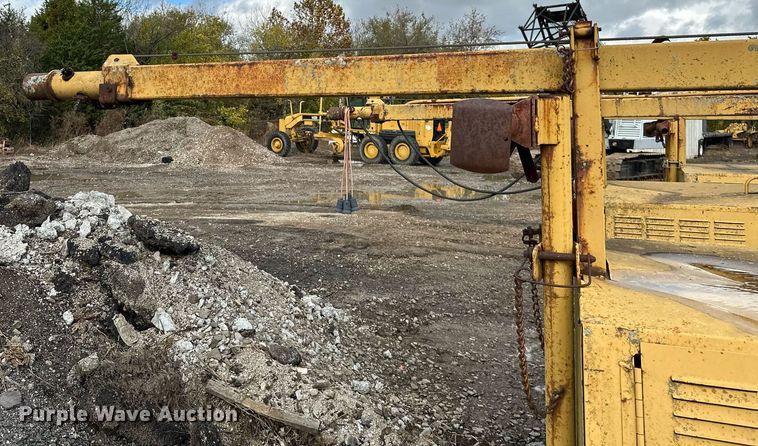 image for item JE9445 (3) Albert Equipment light plants