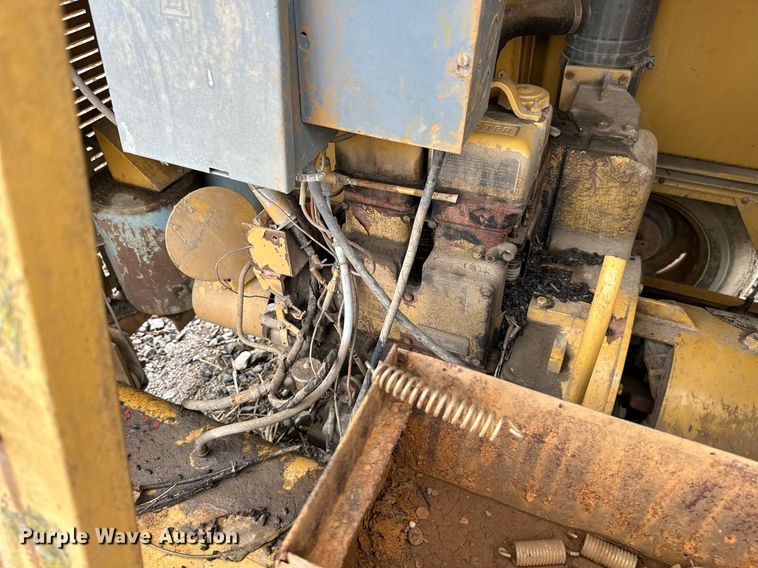 image for item JE9445 (3) Albert Equipment light plants