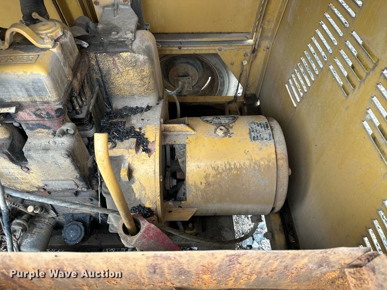 image for item JE9445 (3) Albert Equipment light plants