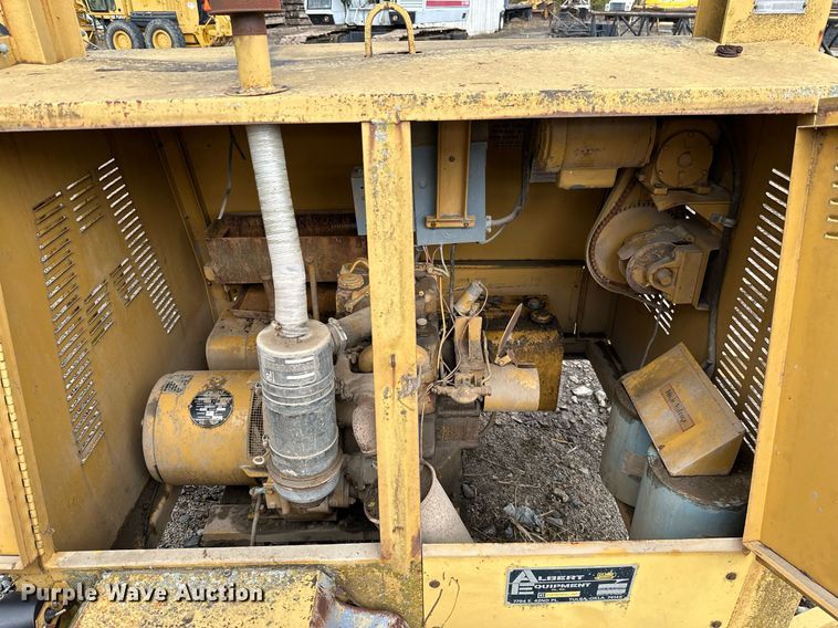 image for item JE9445 (3) Albert Equipment light plants