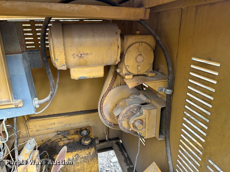 image for item JE9445 (3) Albert Equipment light plants