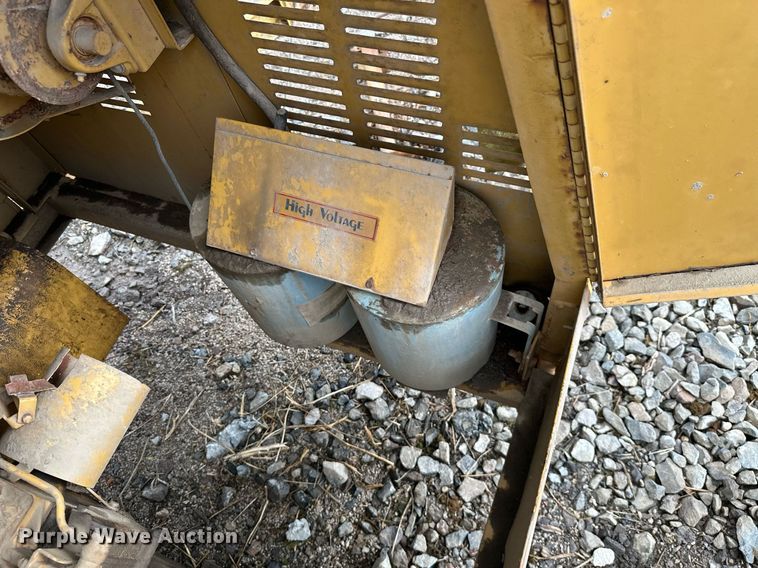 image for item JE9445 (3) Albert Equipment light plants