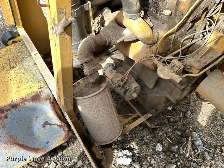 image for item JE9445 (3) Albert Equipment light plants