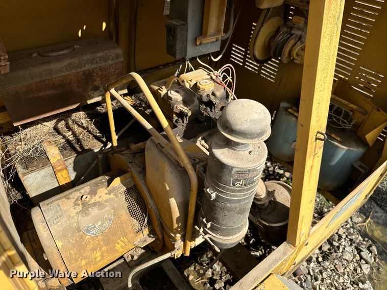 image for item JE9445 (3) Albert Equipment light plants