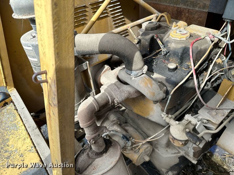 image for item JE9445 (3) Albert Equipment light plants