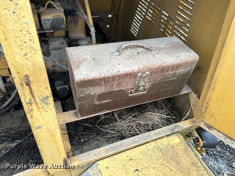 image for item JE9445 (3) Albert Equipment light plants