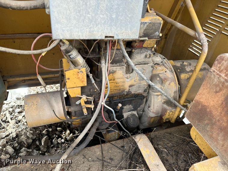 image for item JE9445 (3) Albert Equipment light plants