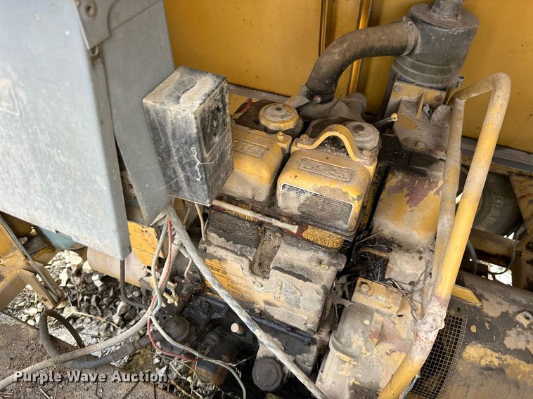 image for item JE9445 (3) Albert Equipment light plants