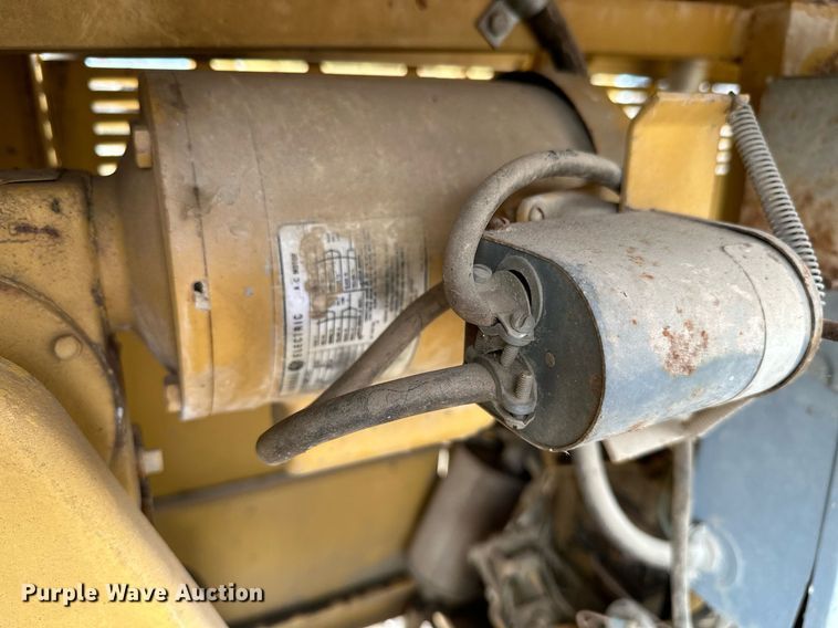 image for item JE9445 (3) Albert Equipment light plants