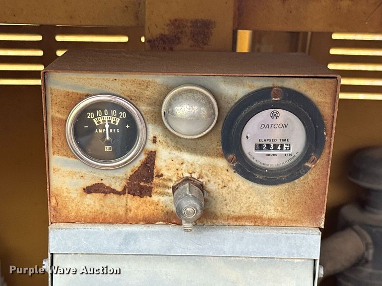 image for item JE9445 (3) Albert Equipment light plants