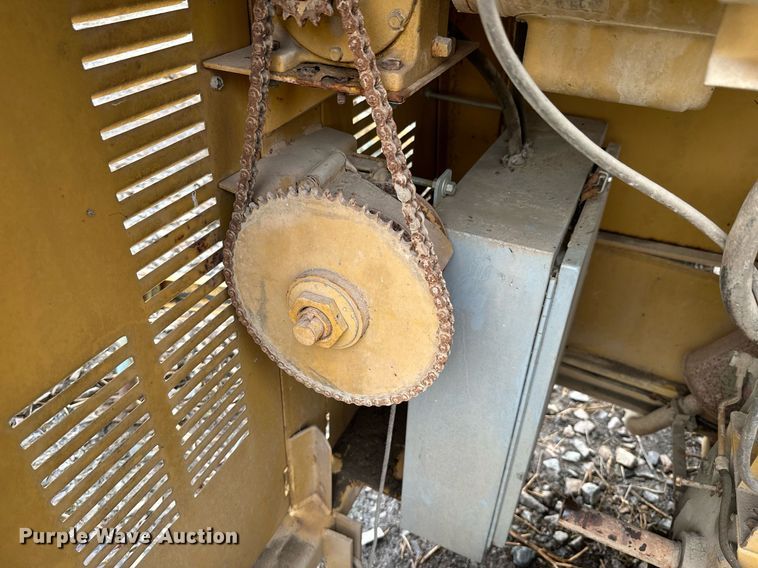 image for item JE9445 (3) Albert Equipment light plants