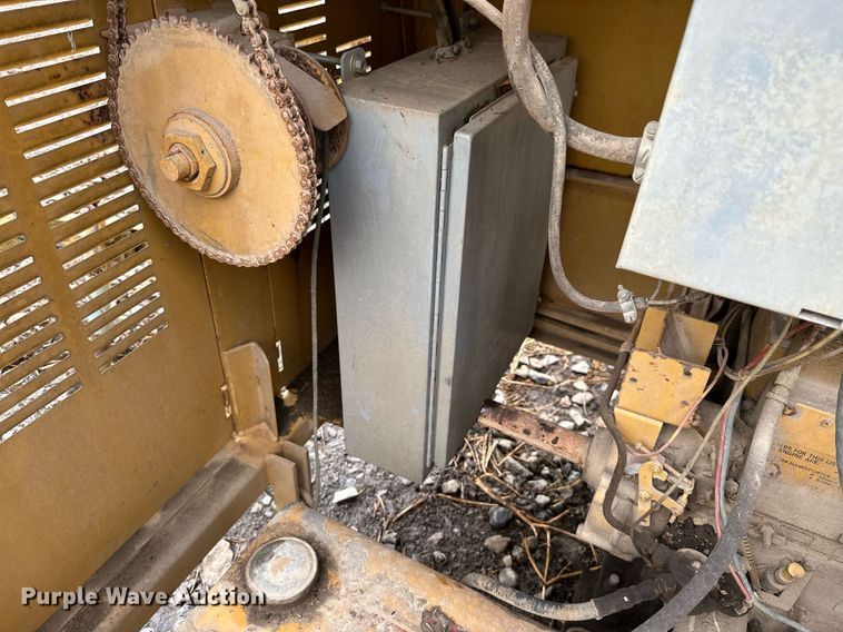 image for item JE9445 (3) Albert Equipment light plants