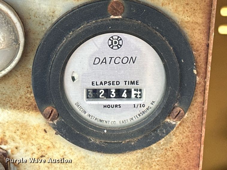 image for item JE9445 (3) Albert Equipment light plants