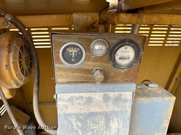 image for item JE9445 (3) Albert Equipment light plants