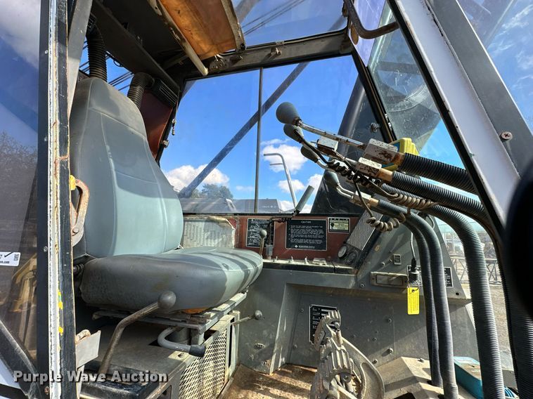 image for item JE9447 1991 Sumitomo LS 118RH  crane