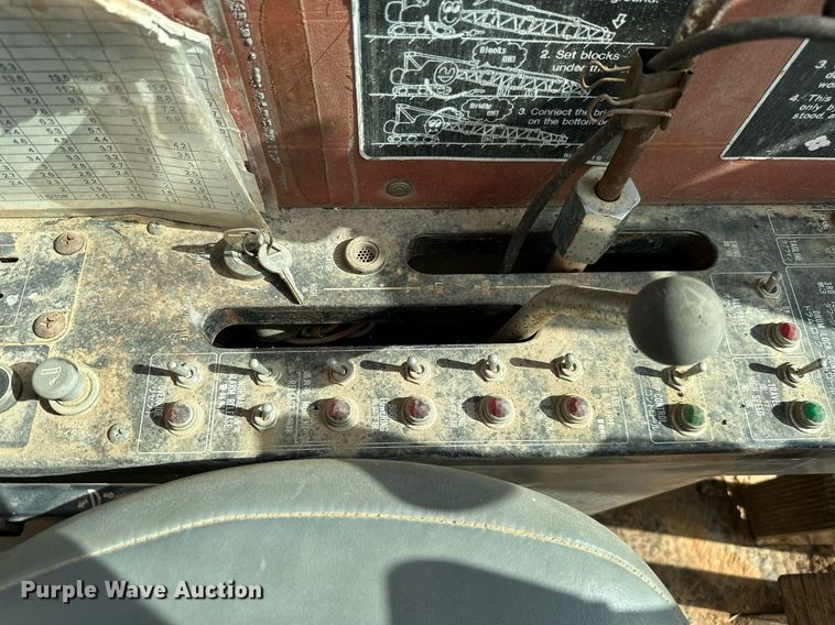 image for item JE9447 1991 Sumitomo LS 118RH  crane