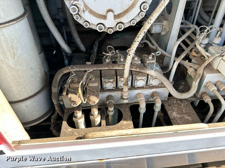 image for item JE9447 1991 Sumitomo LS 118RH  crane