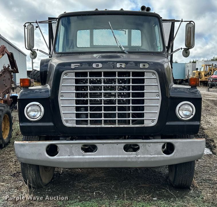 image for item JE9448 1978 Ford  rollback truck