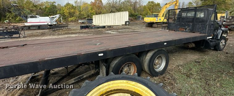 image for item JE9448 1978 Ford  rollback truck