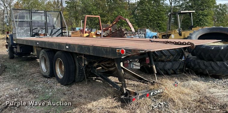 image for item JE9448 1978 Ford  rollback truck