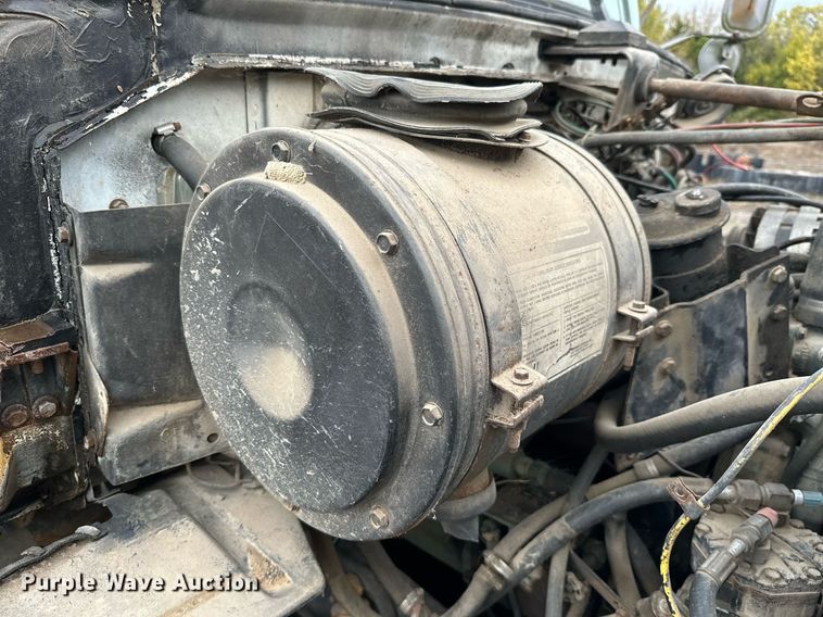 image for item JE9448 1978 Ford  rollback truck