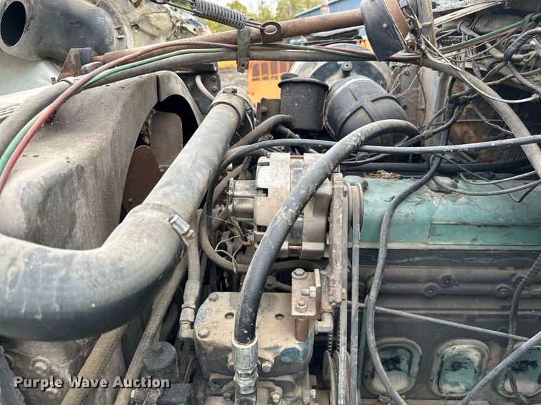 image for item JE9448 1978 Ford  rollback truck