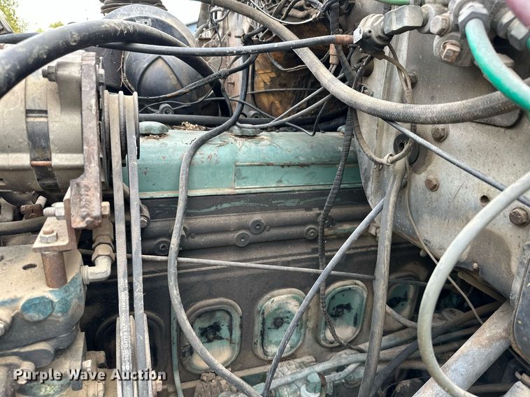 image for item JE9448 1978 Ford  rollback truck